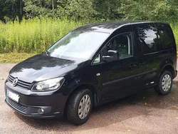 Schwarz Gebraucht 2012 VW Caddy Trendline Van / Kleinbus | 5.200 € (Guter Preis)