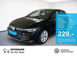 Grenadillschwarz Gebraucht 2024 VW Golf VIII Style Limousine | 26.520 € (Guter Preis)