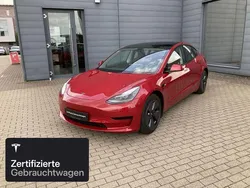 Rot Gebraucht 2021 Tesla Model 3 Limousine | 25.000 € (Fairer Preis)