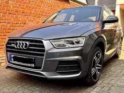 Grau Gebraucht 2015 Audi Q3 Ambiente SUV | 13.700 € (Fairer Preis)