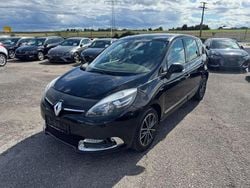 Schwarz Gebraucht 2014 Renault Scénic III Bose Edition Van / Kleinbus | 7.990 € (Fairer Preis)