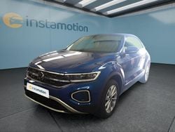 Blau Gebraucht 2024 VW T-Roc Cabriolet Cabrio | 31.699 € (Guter Preis)