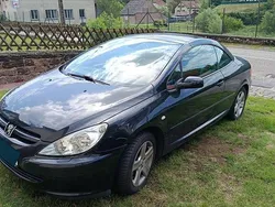 Schwarz Gebraucht 2003 Peugeot 307 CC Cabrio | 1.999 € (Superpreis)