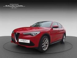 Rosso alfa Gebraucht 2017 Alfa Romeo Stelvio SUV | 23.850 € (Teuer)