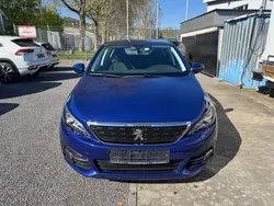 Blau Gebraucht 2019 Peugeot 308 Active Limousine | 11.600 € (Fairer Preis)