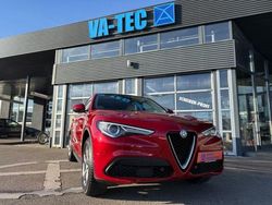 Rot Gebraucht 2018 Alfa Romeo Stelvio Lusso SUV | 21.490 € (Fairer Preis)