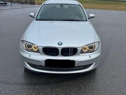 Silber Gebraucht 2008 BMW 118 Kleinwagen | 5.250 € (Etwas zu teuer)