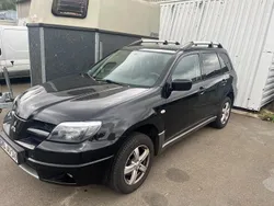 Schwarz Gebraucht 2018 Mitsubishi Outlander SUV | 4.300 €