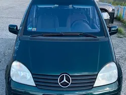 Grün Gebraucht 2005 Mercedes Vaneo Van / Kleinbus | 850 € (Superpreis)