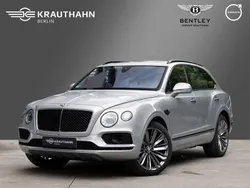 Extreme silver (metallic) Gebraucht 2016 Bentley Bentayga SUV | 149.900 €