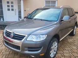 Grau Gebraucht 2009 VW Touareg SUV | 13.500 € (Etwas zu teuer)