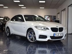 Weiß Gebraucht 2015 BMW M235 M Performance | 28.770 € (Fairer Preis)