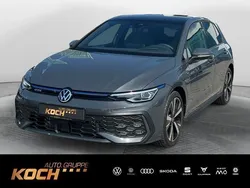 Grau Gebraucht 2025 VW Golf VIII GTE Limousine | 45.990 € (Fairer Preis)