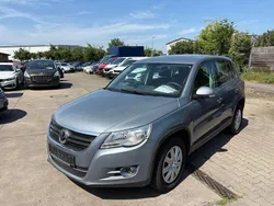 Mountaingrey Gebraucht 2008 VW Tiguan Trendline SUV | 2.550 €