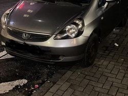 Grau Gebraucht 2004 Honda Jazz Kleinwagen | 2.500 €