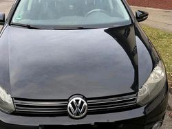 Schwarz Gebraucht 2011 VW Golf VI Kleinwagen | 5.000 € (Guter Preis)