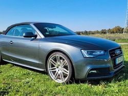Grau Gebraucht 2012 Audi A5 Cabriolet Ambiente Cabrio | 20.000 € (Teuer)
