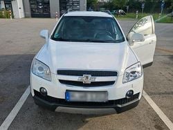 Weiß Gebraucht 2009 Chevrolet Captiva SUV | 9.200 €