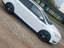 Weiß Gebraucht 2016 Ford Focus Kombi | 10.000 € (Fairer Preis)