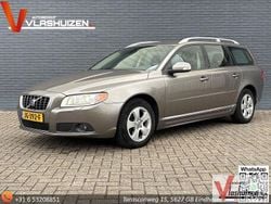 Grau Gebraucht 2009 Volvo V70 Ocean Race Kombi | 3.450 € (Superpreis)