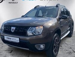 Braun Gebraucht 2017 Dacia Duster Black Shadow SUV | 9.500 € (Fairer Preis)