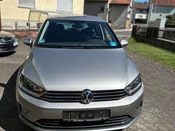 Silber Gebraucht 2017 VW Golf Sportsvan Sound Van / Kleinbus | 14.700 € (Fairer Preis)