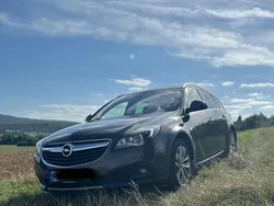 Braun Gebraucht 2016 Opel Insignia Country Tourer Kombi | 10.000 € (Superpreis)