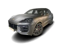 Grau Gebraucht 2023 Porsche Cayenne S SUV | 139.764 € (Etwas zu teuer)