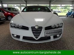 Weiß Gebraucht 2010 Alfa Romeo Spider Exclusive Cabrio | 9.990 € (Fairer Preis)
