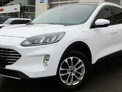 Weiß Gebraucht 2022 Ford Kuga Titanium SUV | 25.990 € (Etwas zu teuer)