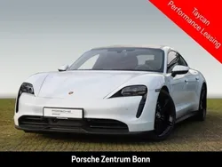Carraraweißmetallic Gebraucht 2020 Porsche Taycan 4S Performance Package Limousine | 58.950 €