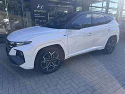 Serenity white / abyss black Gebraucht 2024 Hyundai Tucson N Line SUV | 37.760 € (Fairer Preis)