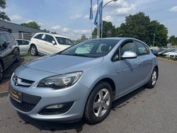 Silber Gebraucht 2013 Opel Astra Limousine | 5.490 € (Fairer Preis)