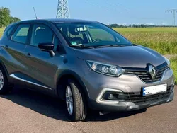 Grau Gebraucht 2018 Renault Captur LIMITED SUV | 9.999 € (Guter Preis)