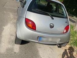 Silber Gebraucht 2001 Ford Ka Kleinwagen | 1.000 €