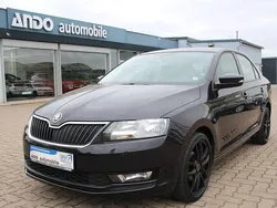 Schwarz Gebraucht 2019 Skoda Rapid Ambition Limousine | 8.990 € (Guter Preis)