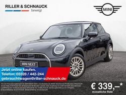 Schwarz Gebraucht 2024 Mini Cooper Favoured Kleinwagen | 22.950 € (Superpreis)