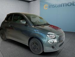 Grün Neu 2025 Fiat 500e Kleinwagen | 40.949 €
