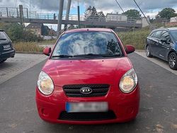 Rot Gebraucht 2009 Kia Picanto 2 Kleinwagen | 2.200 €