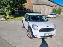 Weiß Gebraucht 2012 Mini Cooper Countryman SUV | 8.200 €