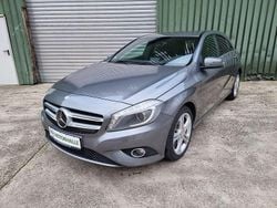 Grau Gebraucht 2013 Mercedes A200 Urban Limousine | 11.500 € (Fairer Preis)