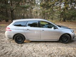 Silber Gebraucht 2016 Peugeot 308 GT-line Kombi | 8.900 € (Fairer Preis)
