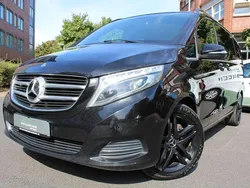 Obsidianschwarz metallic Gebraucht 2016 Mercedes V250 Van / Kleinbus | 22.490 € (Teuer)