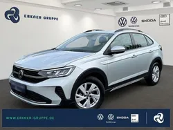 Reflexsilber metallic Gebraucht 2024 VW Taigo Life SUV | 21.399 € (Guter Preis)