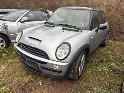 Silber Gebraucht 2002 Mini Cooper S Kleinwagen | 2.800 € (Fairer Preis)