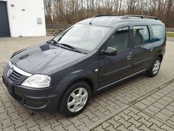Grau Gebraucht 2013 Dacia Logan Kombi | 4.444 € (Fairer Preis)
