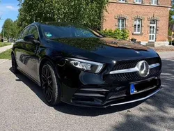 Schwarz Gebraucht 2018 Mercedes A250 AMG line Limousine | 19.900 € (Superpreis)