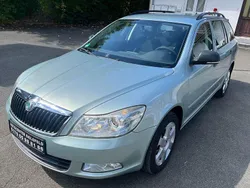 Grau Gebraucht 2010 Skoda Octavia Kombi | 4.499 € (Guter Preis)