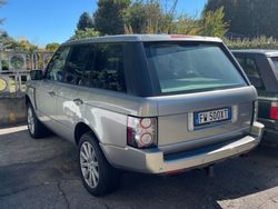 Grau Gebraucht 2011 Land Rover Range Rover Autobiography SUV | 15.950 €