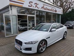 Weiß Gebraucht 2015 Jaguar XE R-Sport Limousine | 13.750 €